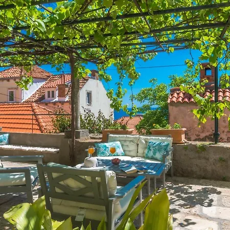 Flores Garden Dubrovnik