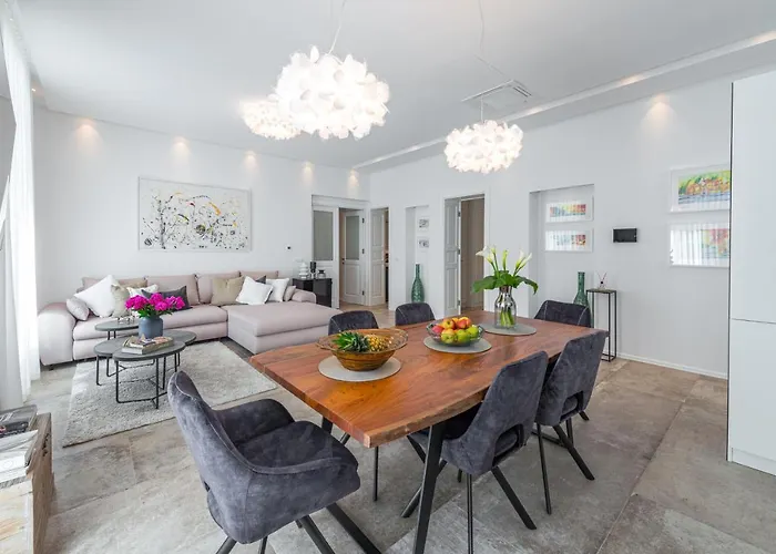 فيلة Flores Garden دوبروفينك