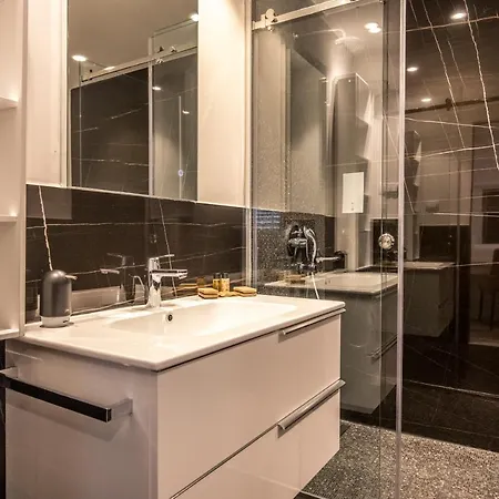 Flores Garden ヴィラ *