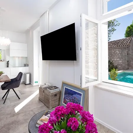 ヴィラ Flores Garden ドゥブロブニク